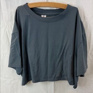 Abound Charcoal Women's Short Sleeve Top